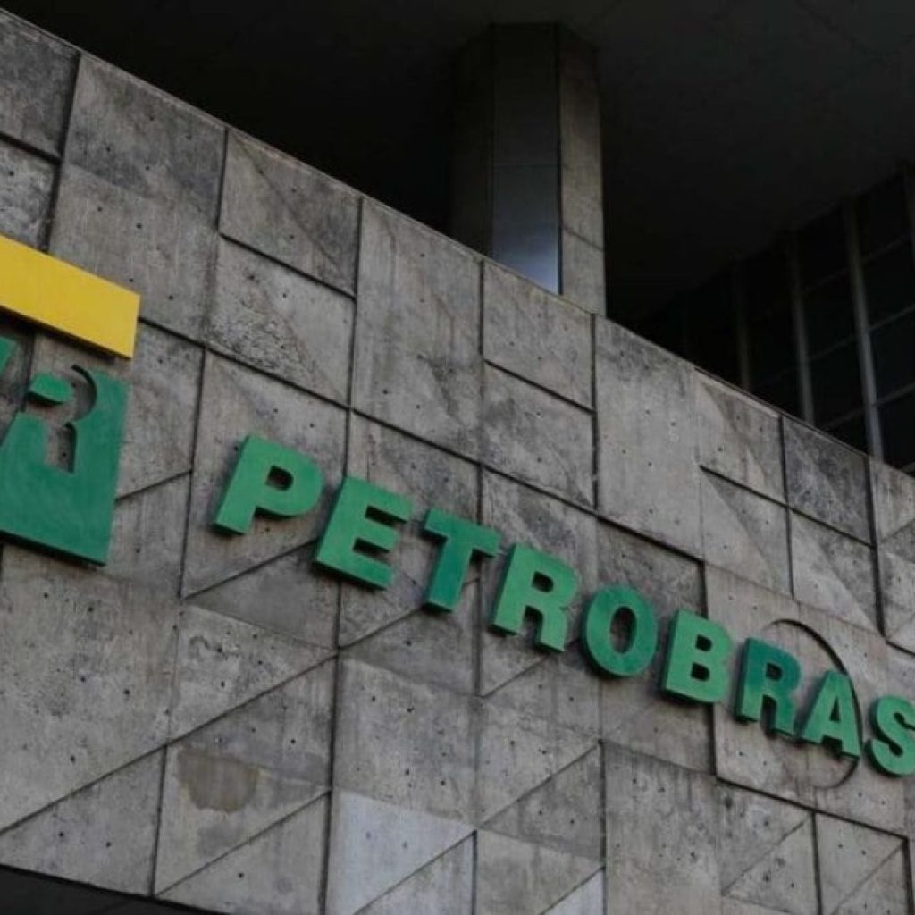 sob-nova-direcao,-petrobras-conseguira-reduzir-preco-dos-combustiveis?